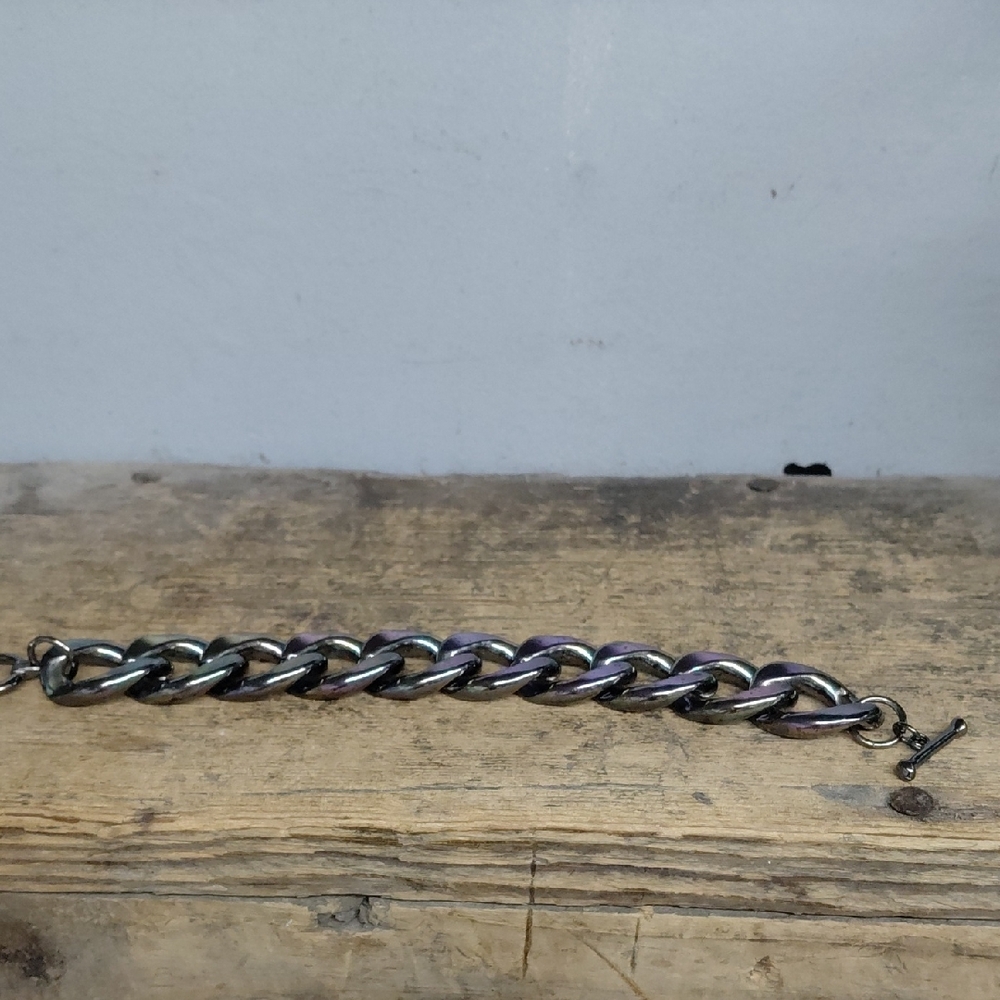 Chunky Iridescent Chain Link Bracelet - Picture 1 of 6